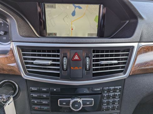 Used 2013 Mercedes-Benz E 350 4dr Sdn E 350 Sport 4MATIC *Lt image 21