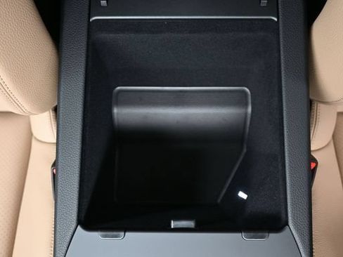 Certified 2026 Porsche Cayenne AWD/4WD image 24