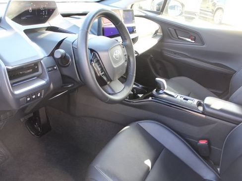Certified 2026 Toyota Prius XLE FWD image 49