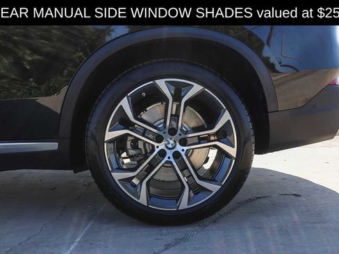 Used 2026 BMW X5 xDrive50e AWD/4WD image 12