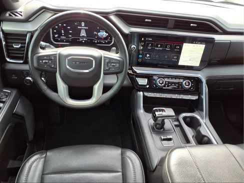 Used 2023 GMC Sierra 1500 Denali AWD/4WD image 6