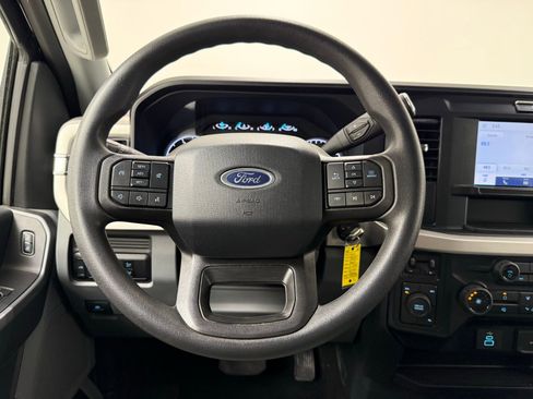 Used 2025 Ford F250 XLT AWD/4WD image 22