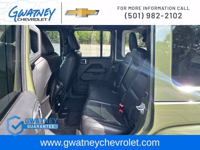 Used 2021 Jeep Wrangler Unlimited Sahara AWD/4WD image 22
