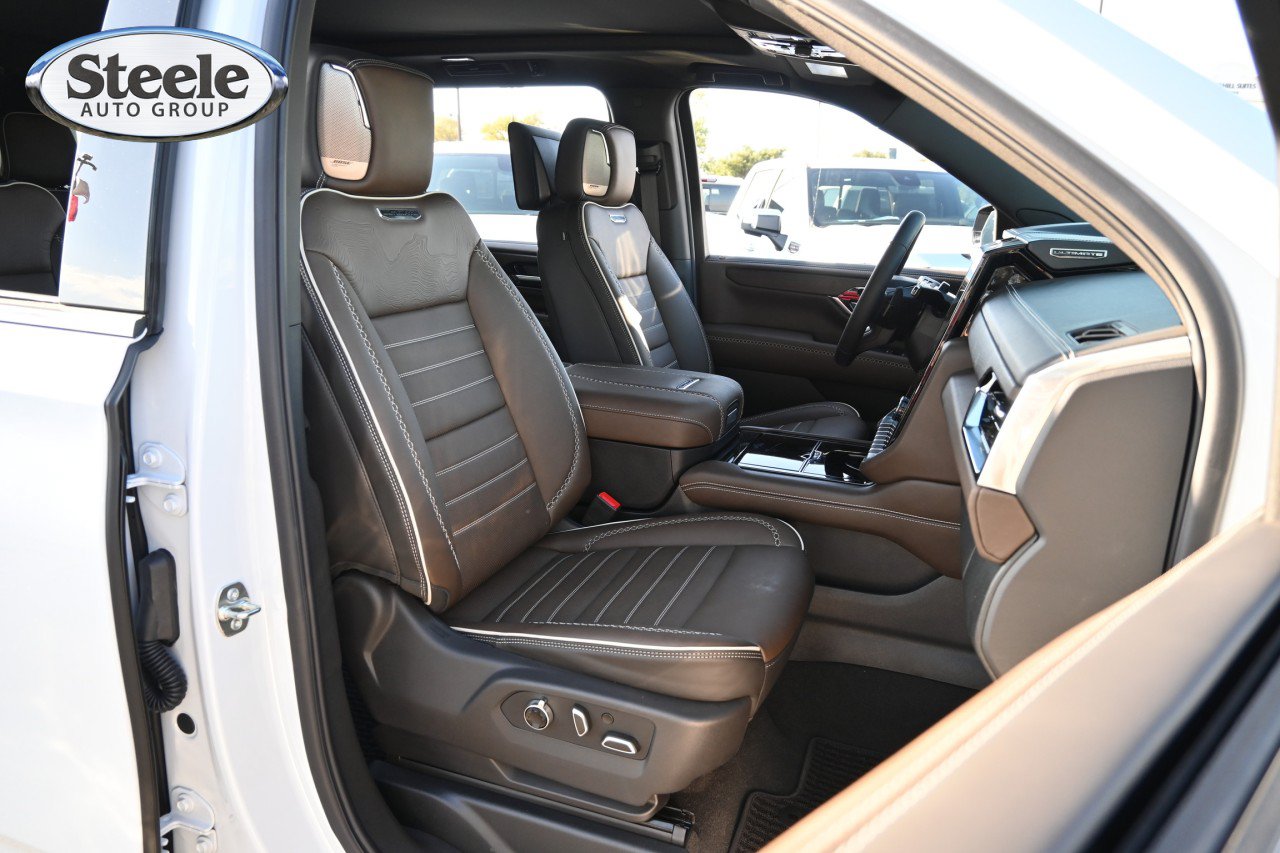 New 2026 GMC Yukon XL Denali Ultimate AWD/4WD image 27
