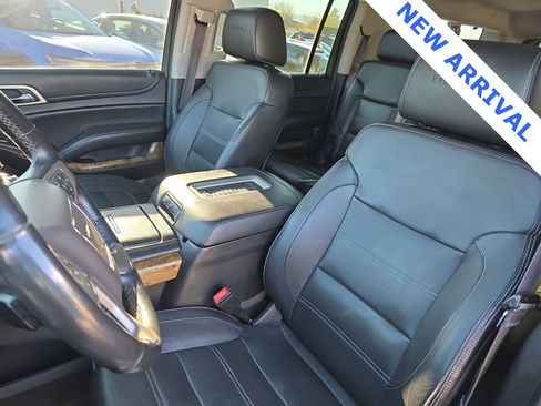 Used 2016 GMC Yukon XL Denali w/ Open Road Package image 12