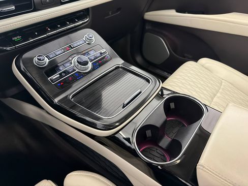 Certified 2023 Lincoln Nautilus Black Label AWD/4WD image 29