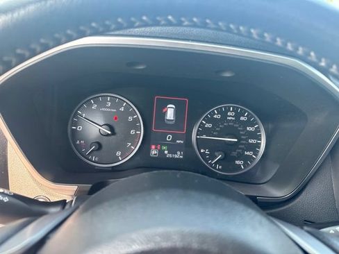 Used 2023 Subaru Ascent Limited w/ Technology Package AWD/4WD image 30