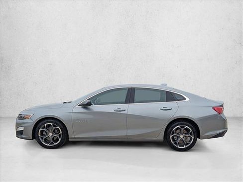 Used 2024 Chevrolet Malibu LT FWD image 9