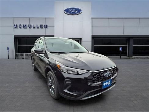 New 2026 Ford Escape ST-Line w/ Tech Pack #1 image 11