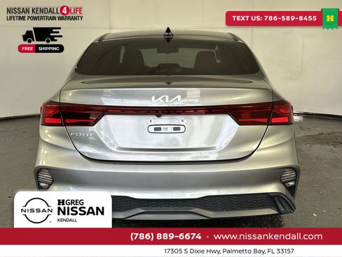 Used 2022 Kia Forte LXS image 10