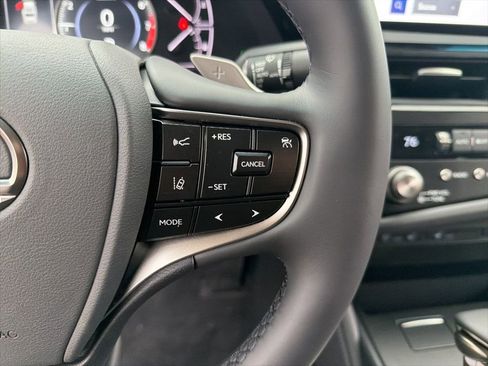 New 2025 Lexus ES 350 w/ Premium Package image 11