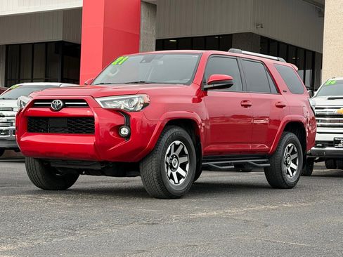 Used 2021 Toyota 4Runner SR5 RWD image 46