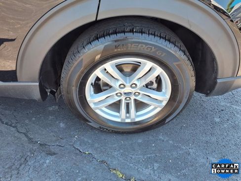 Used 2024 Ford Explorer XLT w/ Equipment Group 202A image 14