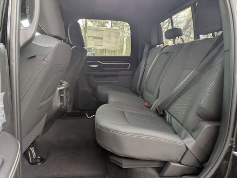 New 2026 RAM 2500 Big Horn AWD/4WD image 24