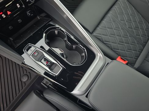 New 2026 Audi SQ5 Premium Plus AWD/4WD image 25