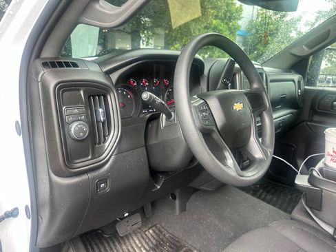 Used 2026 Chevrolet Silverado 2500 Custom RWD image 7