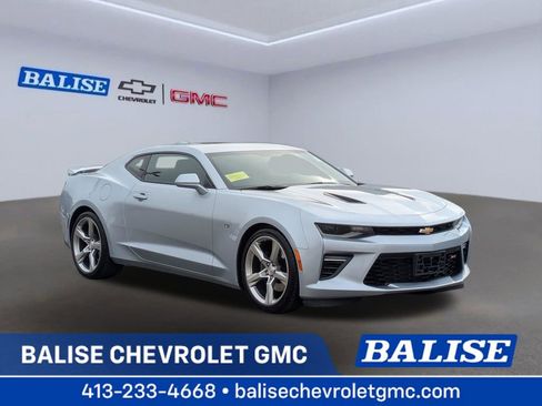 Used 2018 Chevrolet Camaro SS image 1