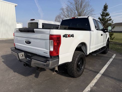 Used 2019 Ford F250 XL w/ XL Value Package image 5
