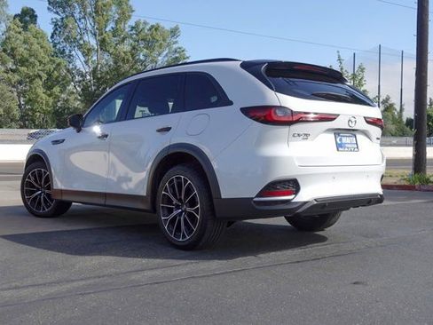 Certified 2025 MAZDA CX-70 Plug-In Hybrid w/ Premium Plus AWD/4WD image 7