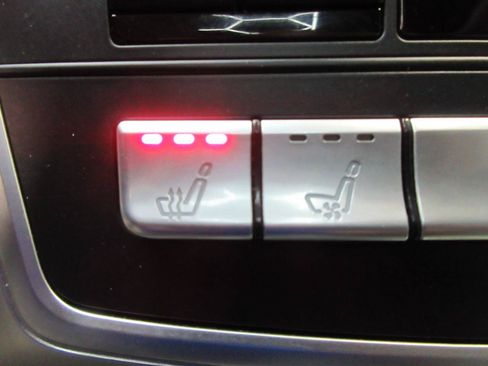 Used 2015 Mercedes-Benz ML 350 4MATIC image 38