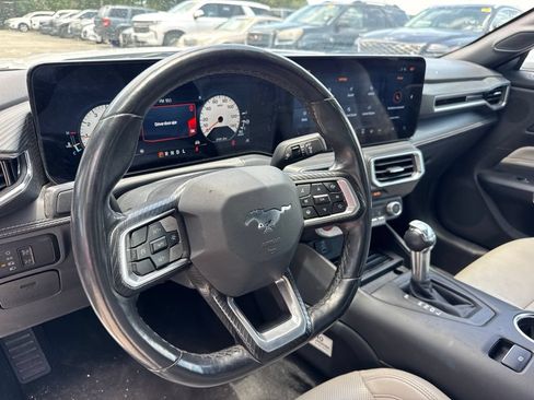 Used 2024 Ford Mustang Premium RWD image 9