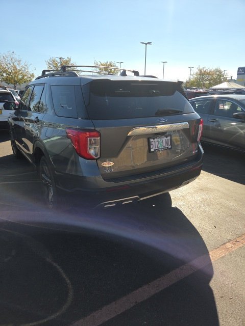Used 2024 Ford Explorer XLT w/ Equipment Group 202A AWD/4WD image 6