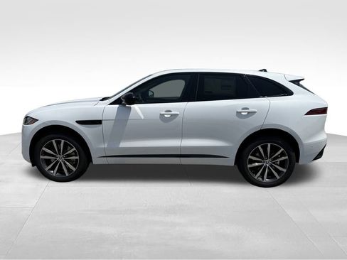 New 2026 Jaguar F-PACE R-Dynamic S image 2