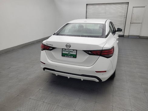 Used 2025 Nissan Sentra SV FWD image 7