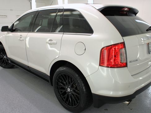 Used 2012 Ford Edge Limited image 16