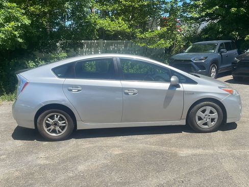 Used 2010 Toyota Prius Five FWD image 10