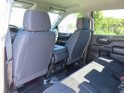 New 2026 Chevrolet Silverado 1500 W/T w/ WT Value Package AWD/4WD image 19