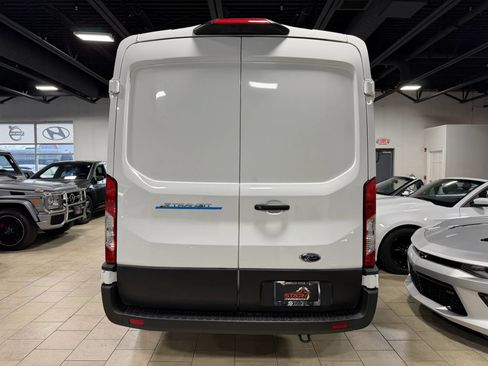 Used 2023 Ford E-Transit Medium Roof RWD image 7
