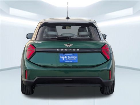 New 2026 MINI Cooper 4-Door Hardtop FWD image 4