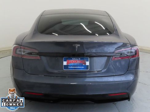 Used 2022 Tesla Model S image 5