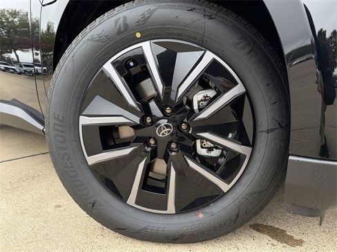 New 2026 Toyota bZ XLE Plus image 9