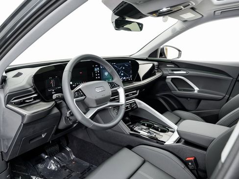 New 2025 Audi Q5 Premium Plus image 7