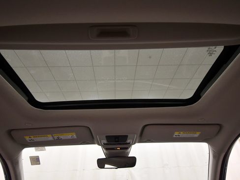 Certified 2024 Honda HR-V EX-L image 15