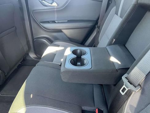 Certified 2025 Chevrolet Blazer LT w/ Convenience Package image 15
