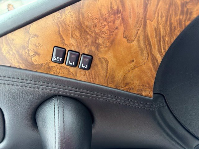 Used 2024 Nissan Armada SL w/ Captain's Chairs Package AWD/4WD image 17