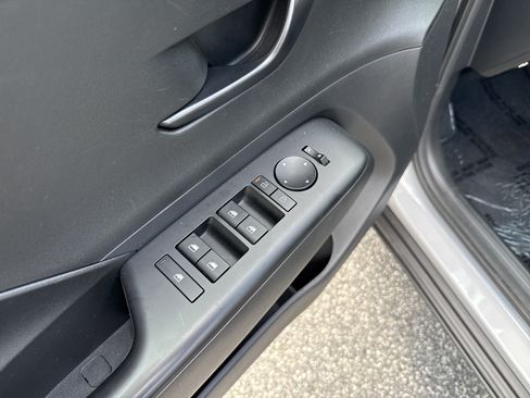 Used 2026 Hyundai Kona SEL Sport FWD image 15