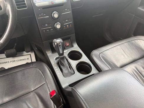 Used 2016 Ford Flex SEL w/ Equipment Group 202A AWD/4WD image 16