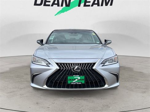 Used 2023 Lexus ES 350 Luxury w/ Accessory Package (Z2) image 3