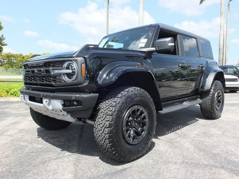 Used 2024 Ford Bronco Raptor w/ Interior Carbon Fiber Pack 6 AWD/4WD image 13