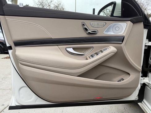 Used 2018 Mercedes-Benz S 450 Sedan image 20