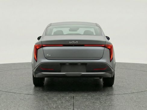 Used 2025 Kia K4 FWD image 7