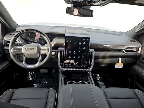 New 2026 GMC Yukon XL Elevation image 13