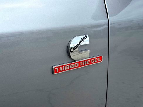 Used 2022 RAM 3500 Tradesman AWD/4WD image 3