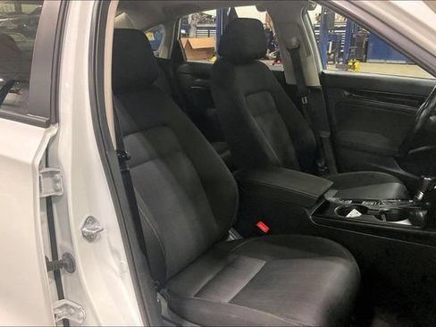 Used 2022 Honda Civic EX image 7