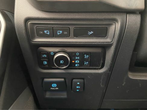 Used 2023 Ford F150 Lariat w/ Equipment Group 502A High AWD/4WD image 38