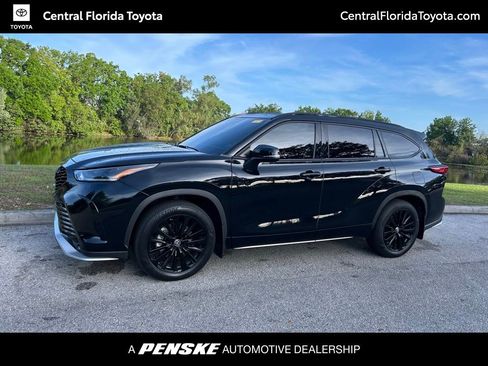 Used 2023 Toyota Highlander XSE image 1